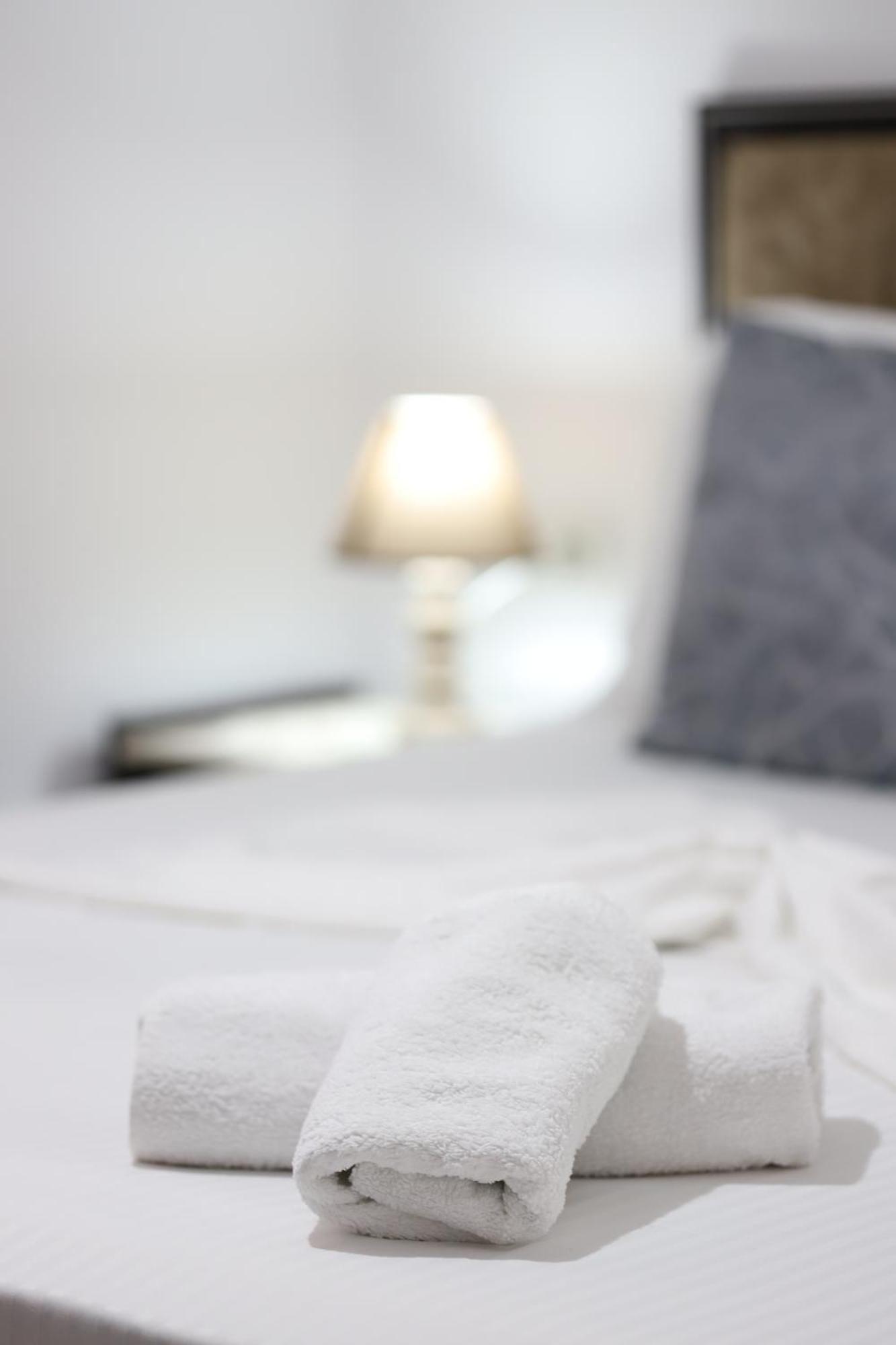 Guest House Marjo Berat Bagian luar foto